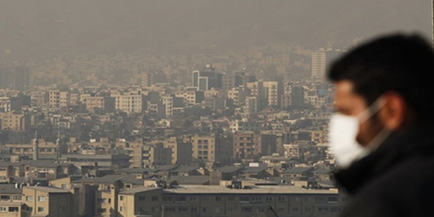 İran Nefes Almakta Güçlük Çekiyor