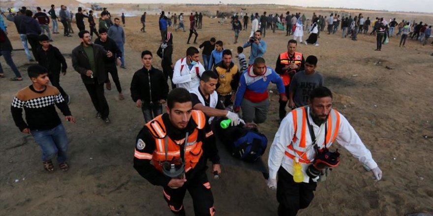 İşgal Askerleri Gazze Sınırında 13 Filistinliyi Yaraladı 