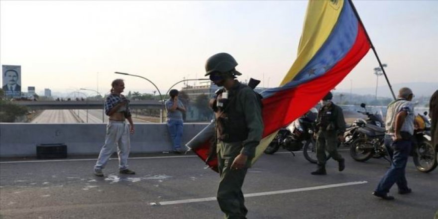 BM: 4,7 Milyon Venezuelalı Ülkesini Terk Etti