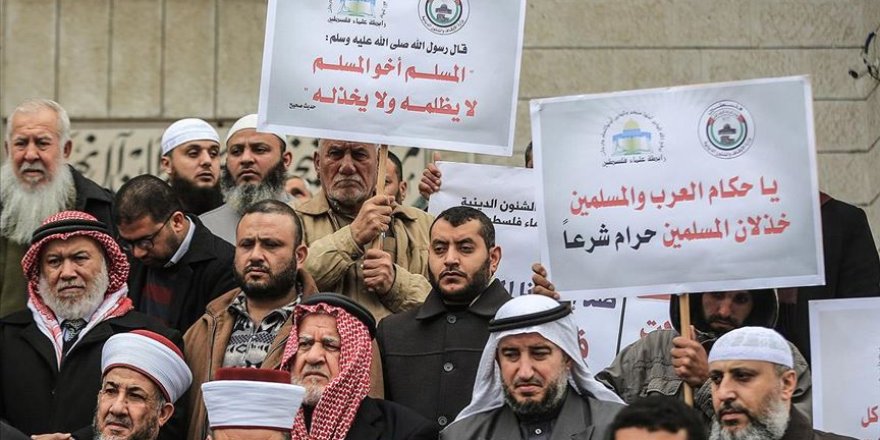 Gazze'de Uygur Müslümanlara Destek Gösterisi