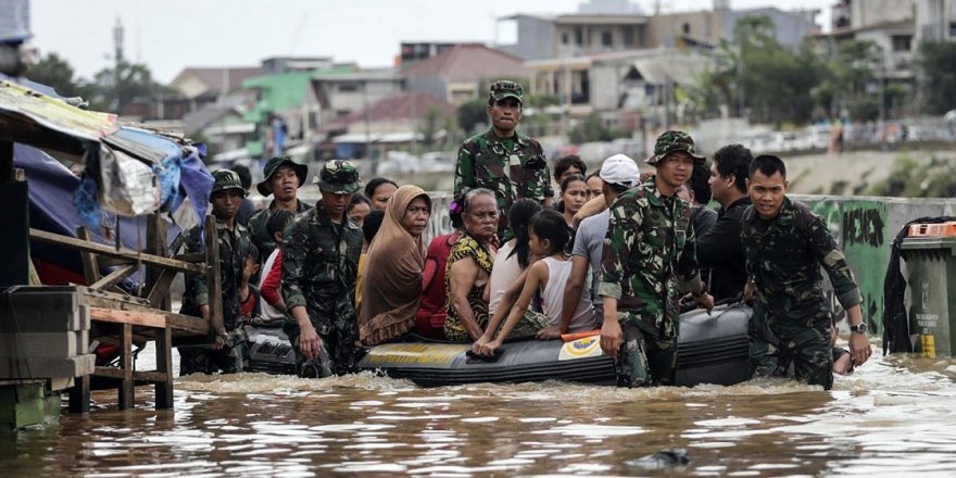 İHH’dan Endonezyalı Sel Mağdurlarına Acil Yardım 
