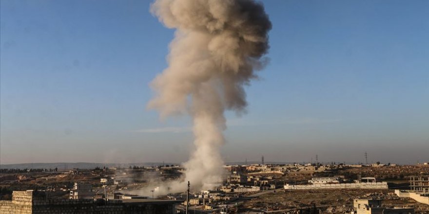 Rus Savaş Uçakları İdlib'de Hastane ve Fırını Hedef Aldı