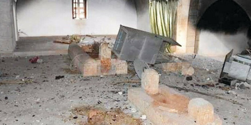 Halife Ömer bin Abdülaziz’in Türbesini Yaktılar!  