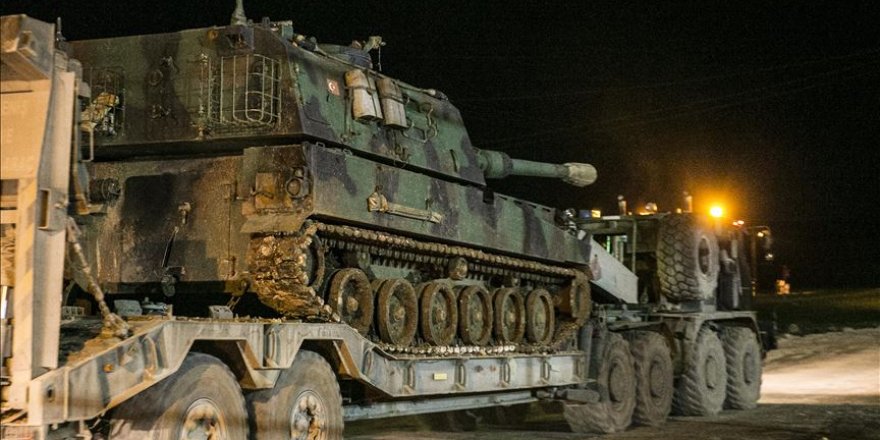 Suriye Sınırına Askeri Sevkiyat Sürüyor