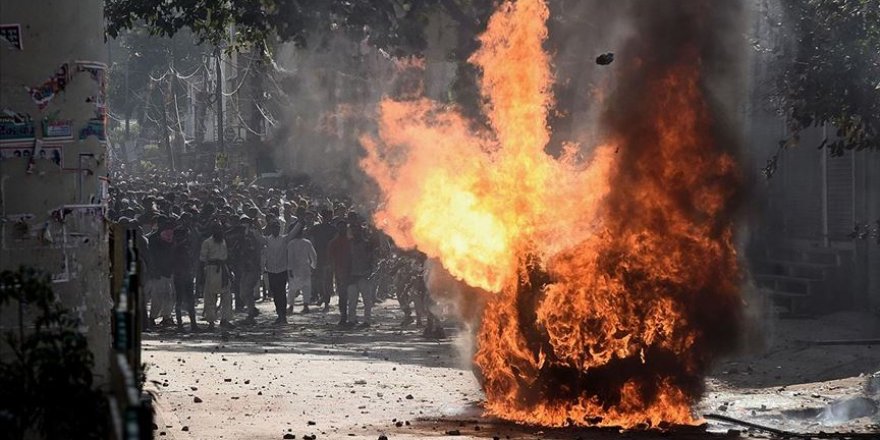 Yeni Delhi'de Vatandaşlık Yasasına Karşı Protestolarda 4 Günde 20 Kişi Öldü