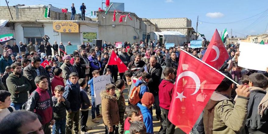 Suriyelilerden Bahar Kalkanı Harekatı'na Destek