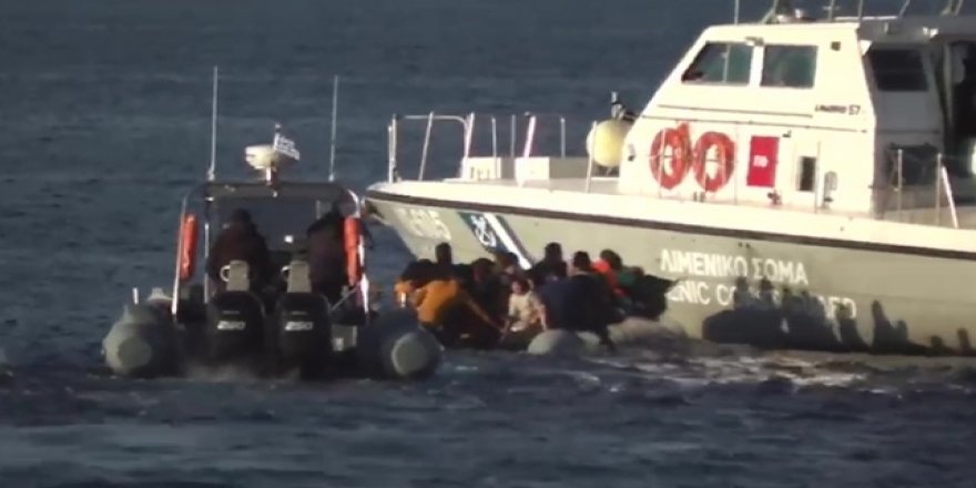 Yunanistan Mülteci Botunu Batırmaya Çalıştı