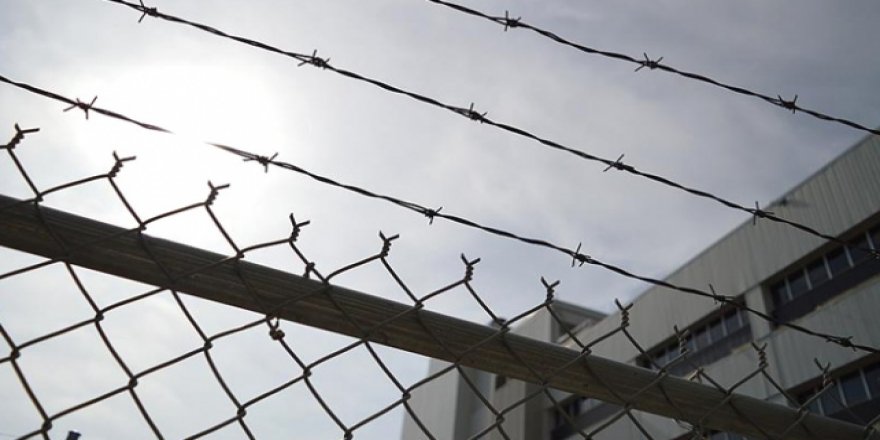 Brezilya'da Yaklaşık 1350 Mahkum Firar Etti