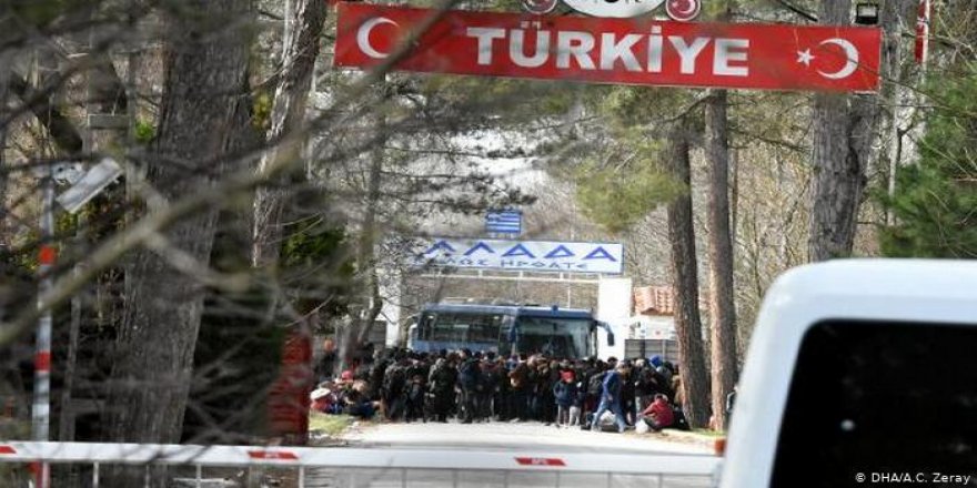 Türkiye Yunanistan ve Bulgaristan Sınır Kapılarını Koronavirüs Nedeniyle Kapatıyor