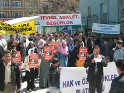 Van'da 83. başörtüsü eylemi