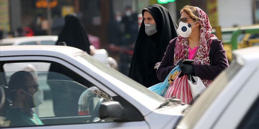 "İran'da Yetkililerin Çelişkili İfadeleri Koronavirüsün Önünü Açıyor"