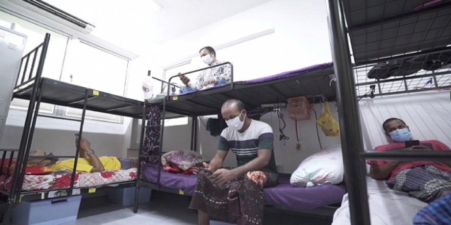 Singapur'da Yabancı İşçiler Yüzer Otellere Yerleştirilecek