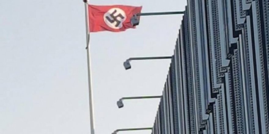 İsveç'te Hitler'in Doğum Gününde Nazi Bayrağı Açılmasına Soruşturma