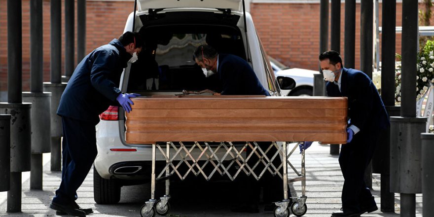 İspanya'da Kovid-19'dan Son 24 Saatte 435 Kişi Öldü