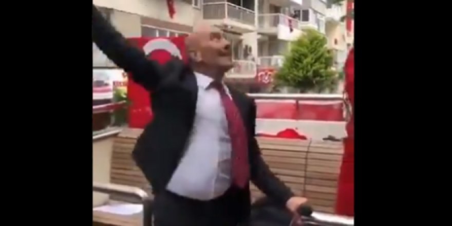 4C Sınıfından Tunç Arkadaş Başkan Koltuğuna Oturacağı İçin Heyecanlı!