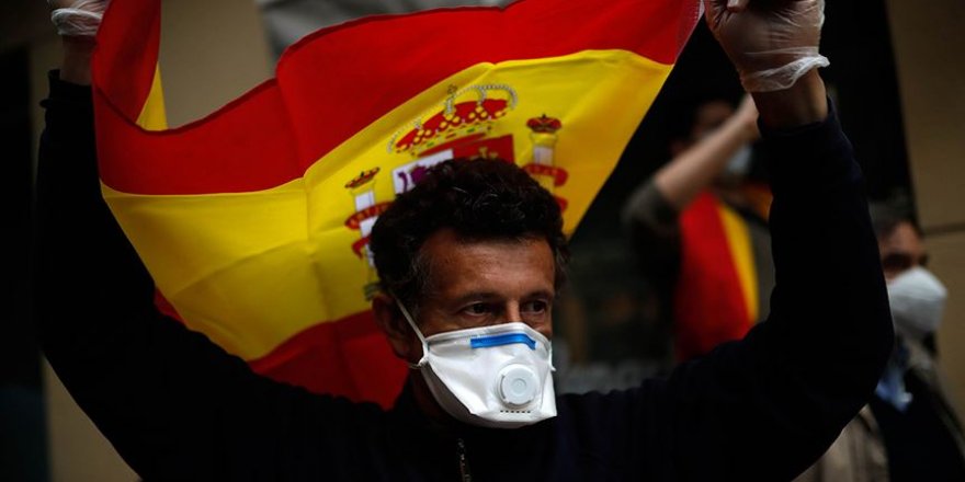 İspanya'da Kovid-19'dan Hayatını Kaybedenlerin Sayısı 27 Bin 459'a Çıktı