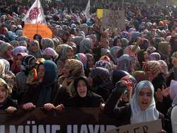 Danıştay, Beyazıt’ta Protesto Edildi