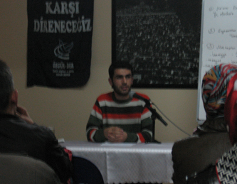 Özgür-Der Bursa Şubesinde “Şia” Semineri