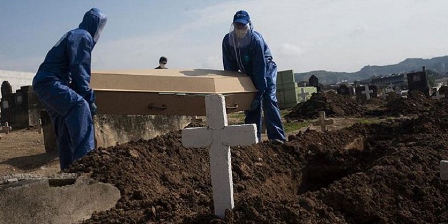 Brezilya'da Bir Günde Kovid-19 Nedeniyle 892 Kişi Hayatını Kaybetti