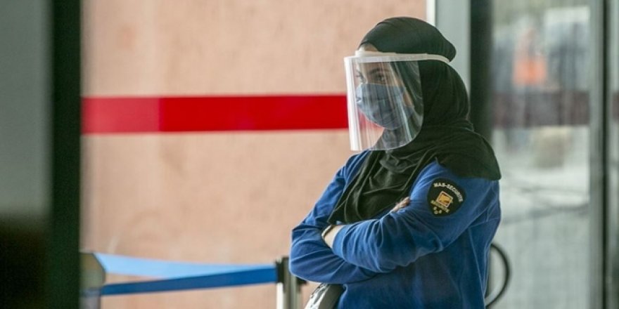 Cezayir 19 Vilayette Sokağa Çıkma Yasağını Kaldırdı