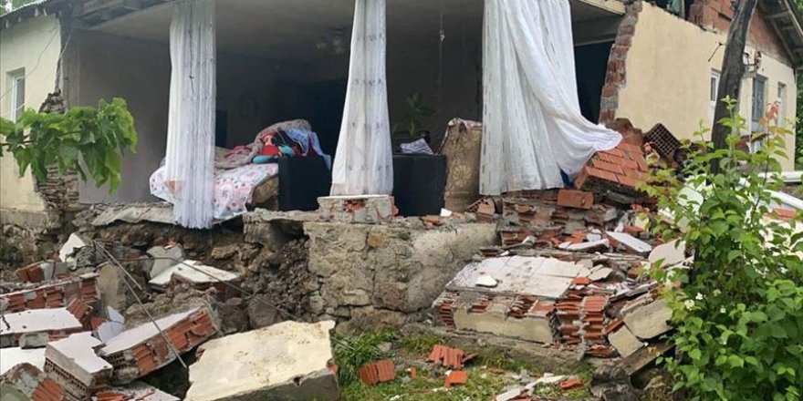 Bingöl/Karlıova’da Deprem: 1 Ölü, 18 Yaralı