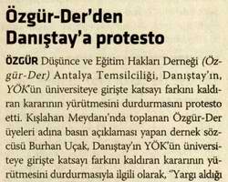 Özgür-Der'den Danıştay'a Protesto