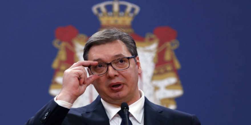 Sırbistan Cumhurbaşkanı: Darbe amacıyla beni dinliyorlar
