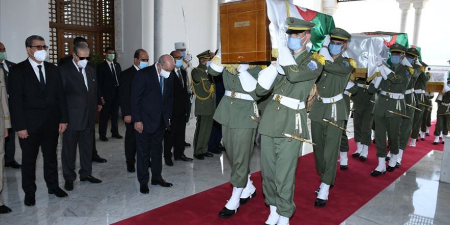Büyükelçi Göktaş, Naaşları Fransa'dan İade Edilen Cezayirli Direnişçilerin Cenaze Törenine Katıldı