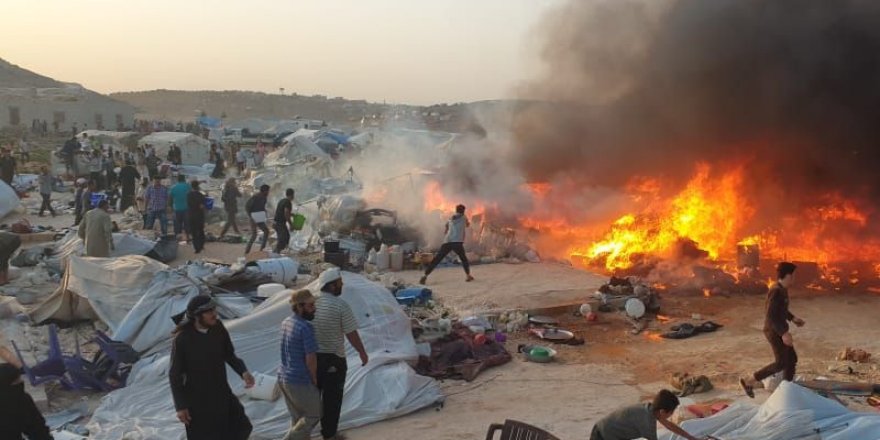Artan Sıcaklıklar İdlib Kamplarında Yaşayanları Tehdit Ediyor