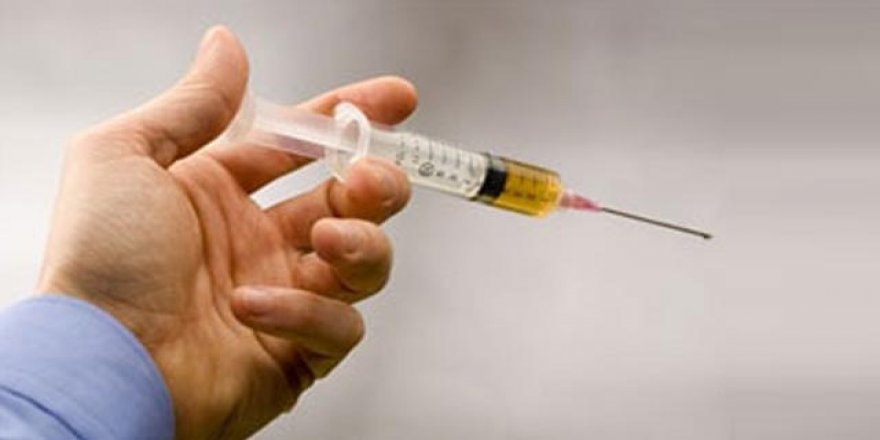Aşı için 40 yaş ve üstü vatandaşlara randevu verilmeye başlandı
