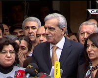Polisler BDP Genel Merkezi'ne Geldi