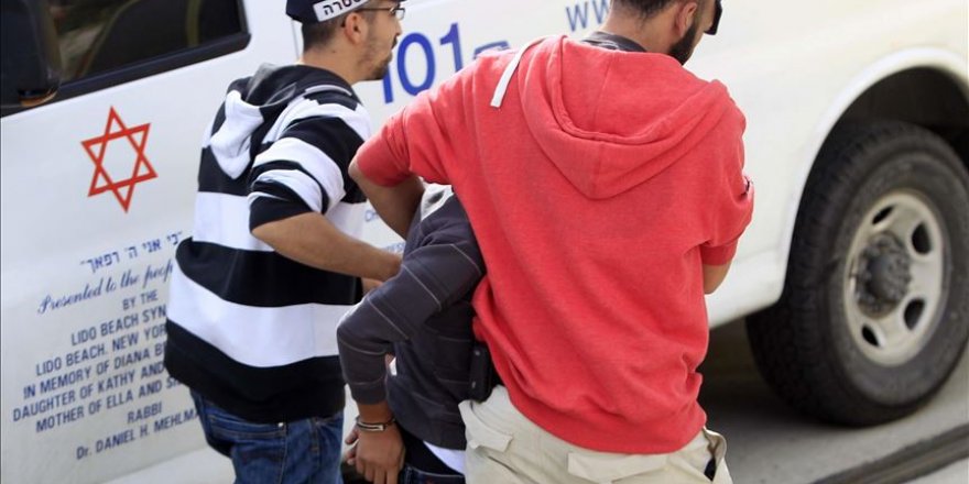 İşgal güçleri Kudüs'te 3 Filistinli çocuğu gözaltına aldı