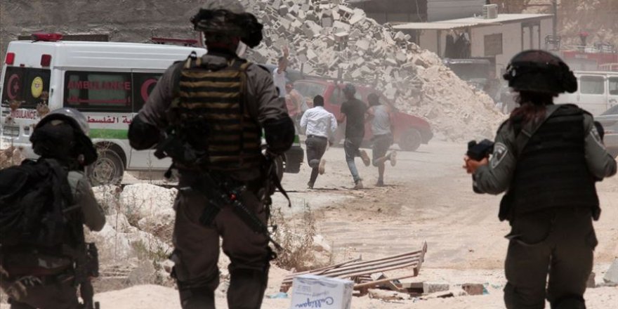 İşgal güçlerinden Batı Şeria'daki Filistinli göstericilere müdahale