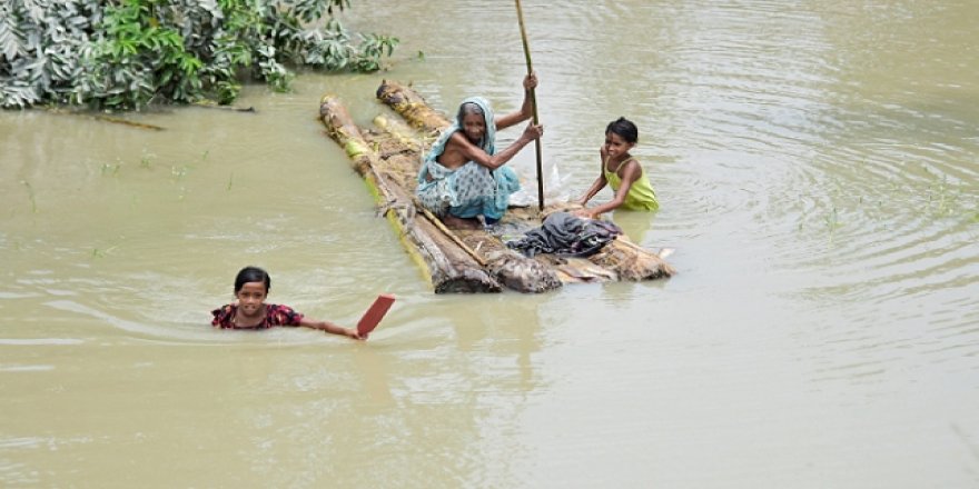 Hindistan'daki sel ve heyelanlarda ölü sayısı 135'e çıktı