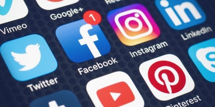 AK Parti'den sosyal medya düzenlemesi açıklaması