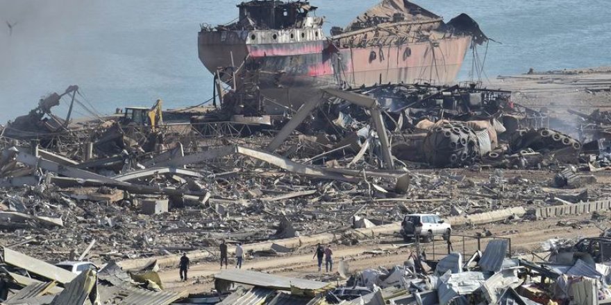 Beyrut'ta patlamanın olduğu bölgelerde hırsızlık olayları başladı