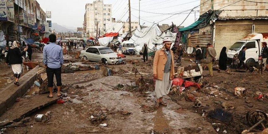 Yemen'deki sel felaketinde binlerce aile zarar gördü