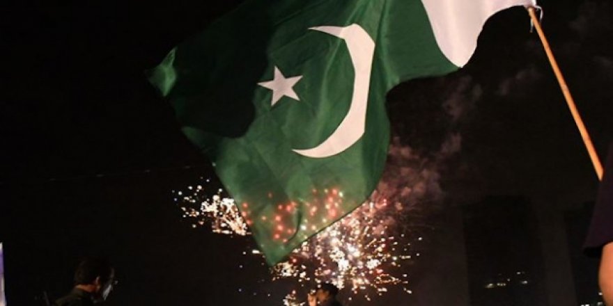 Pakistan, Türkiye'yi doğalgaz rezervi keşfinden ötürü kutladı