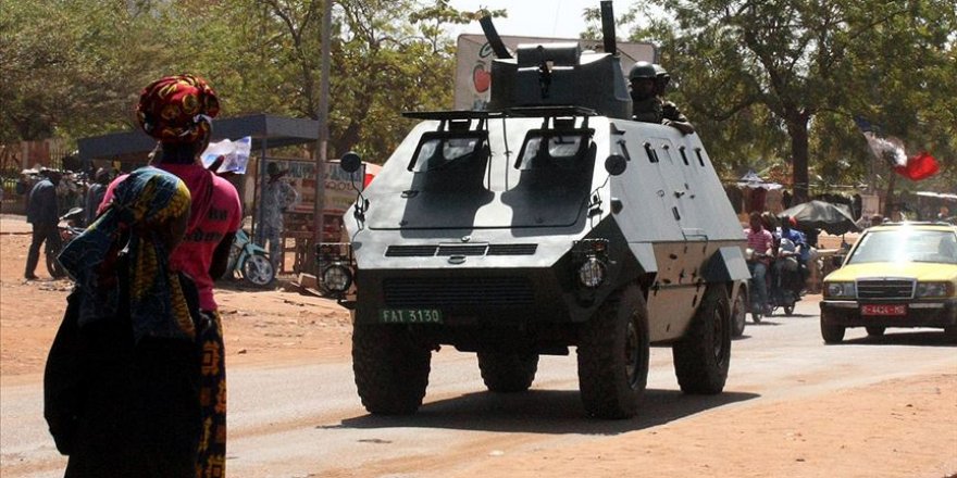 Mali'deki askeri hareketlilik: Cumhurbaşkanı Keita alıkonuldu