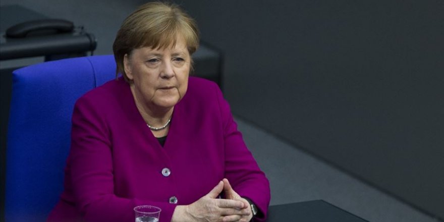Merkel: Belarus'taki seçim sonuçlarını tanımıyoruz