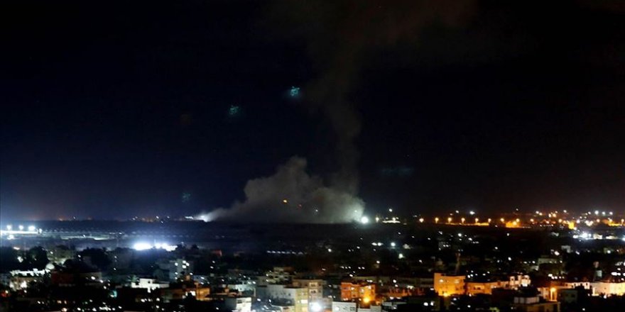 Siyonist İsrail savaş uçakları Gazze'ye hava saldırısı düzenledi