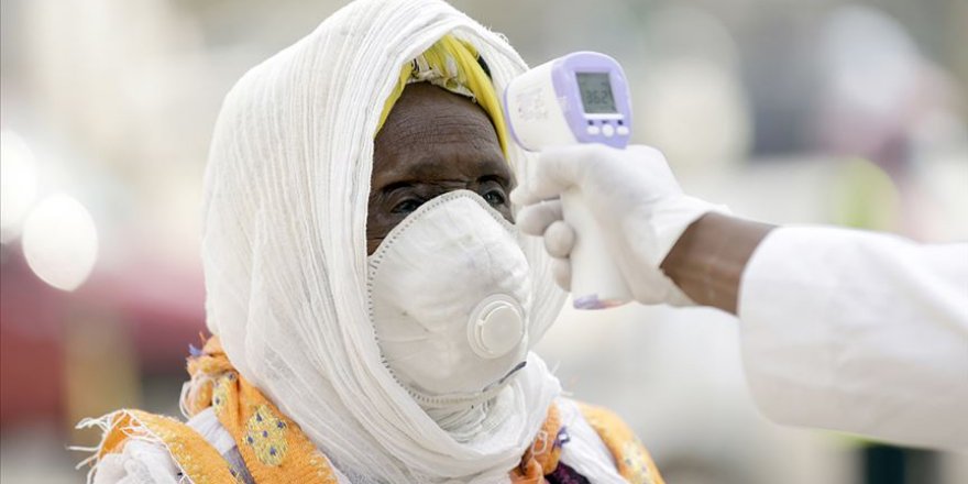 Dünya genelinde Kovid-19 tespit edilen kişi sayısı 22 milyon 875 bini geçti