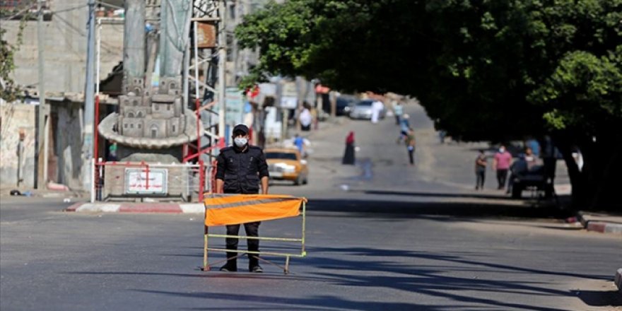 Gazze'de sokağa çıkma yasağı yine uzatıldı