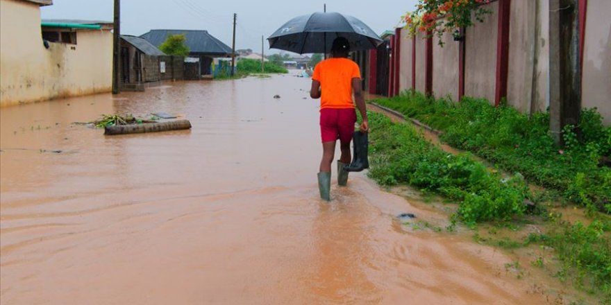 Nijerya'daki sellerde hayatını kaybedenlerin sayısı 77'ye çıktı