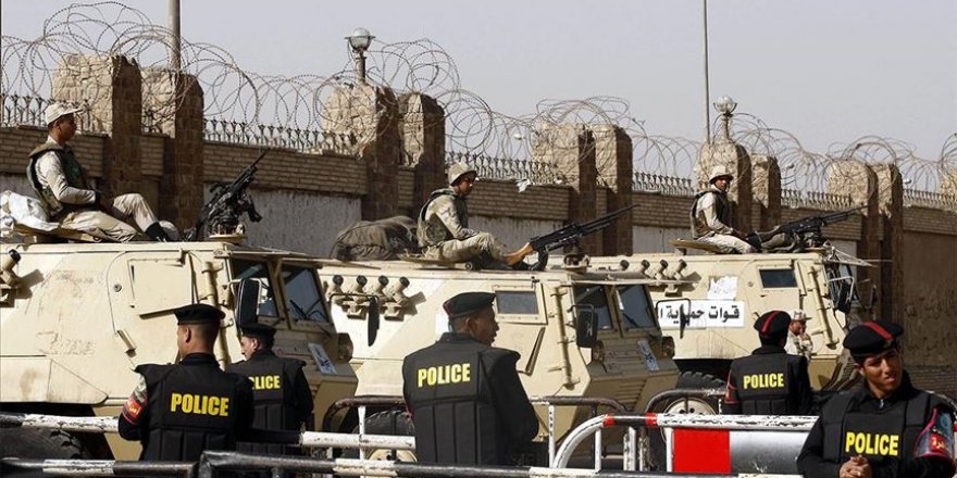 Mısır'da hapishaneden firar girişimi: 4'ü mahkum 7 kişi öldü