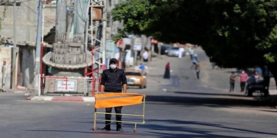 İsrail ablukası altında kriz yaşayan Gazze ekonomisi Kovid-19 nedeniyle felce uğradı