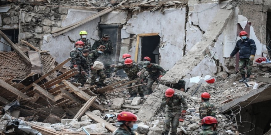 Ermenistan'dan Gence'ye füzeli saldırı: 11 sivil hayatını kaybetti