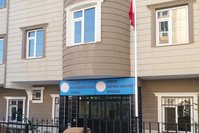 Mülteci çocukların eğitimi ırkçı engellere mi takılıyor?