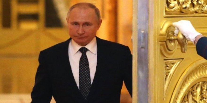Putin'e 'ömür boyu dokunulmazlık' zırhı tasarısı görüşülüyor