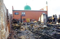 İngiltere’de Cami Yaktılar